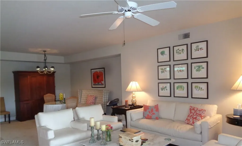 610 Laguna Royale Boulevard Naples FL 34119