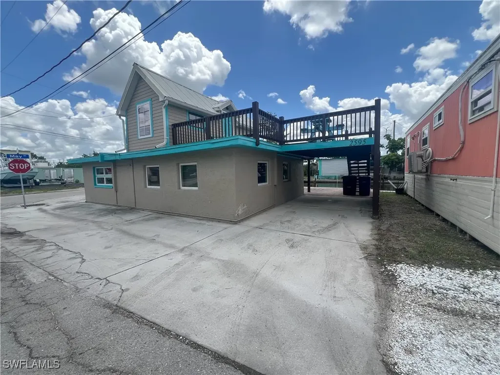 2595 Pine Street Matlacha FL 33993