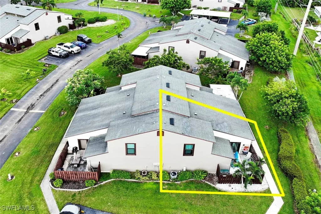 8849 Somerset Boulevard Fort Myers FL 33919