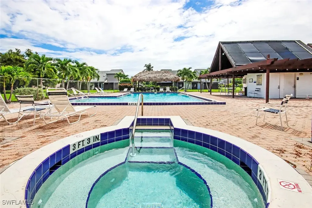 8849 Somerset Boulevard Fort Myers FL 33919