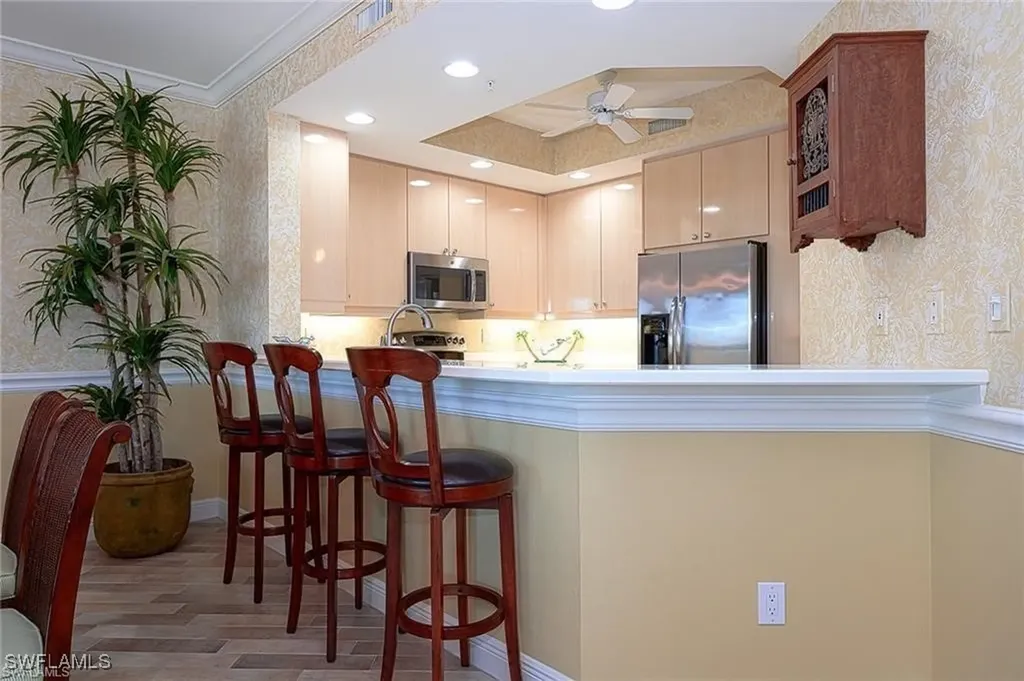 430 Cove Tower Drive Naples FL 34110