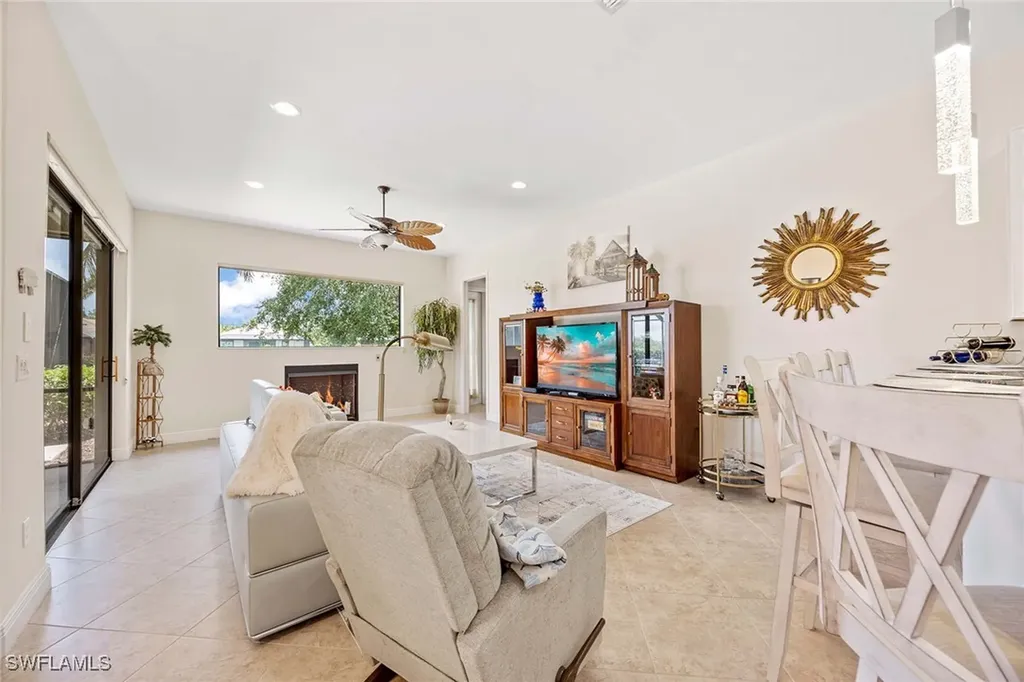 3820 Ruby Way Naples FL 34114