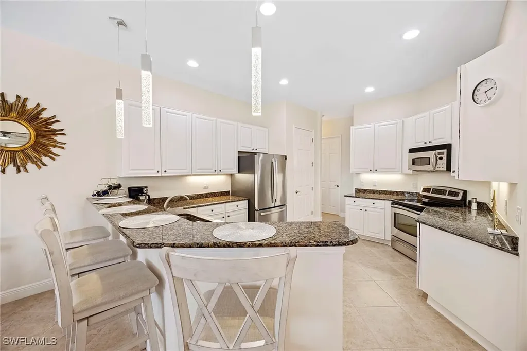 3820 Ruby Way Naples FL 34114