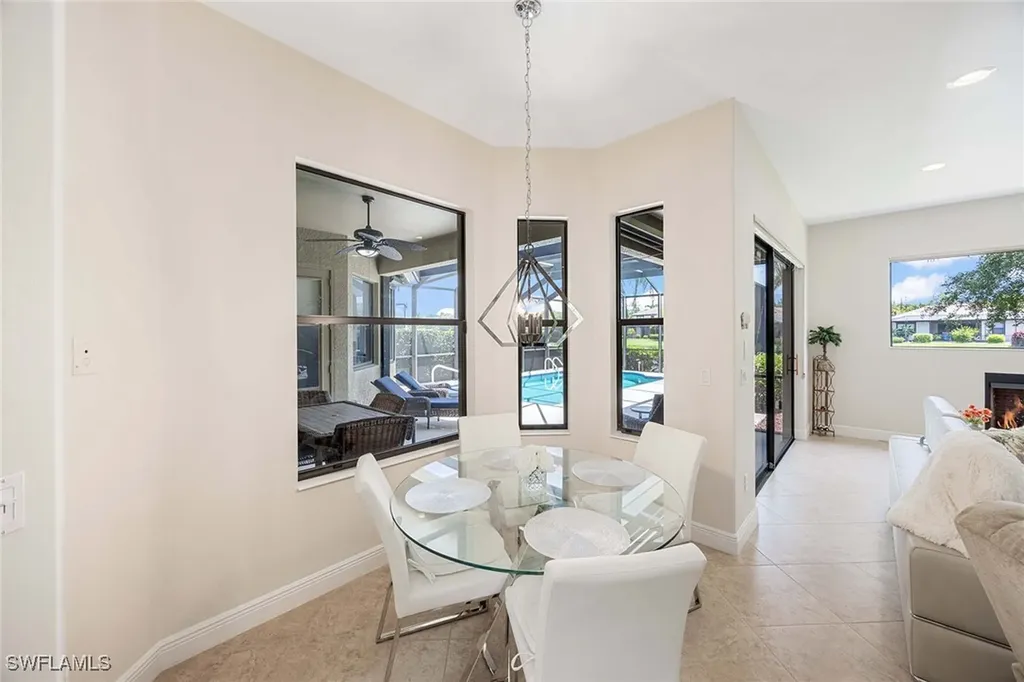 3820 Ruby Way Naples FL 34114