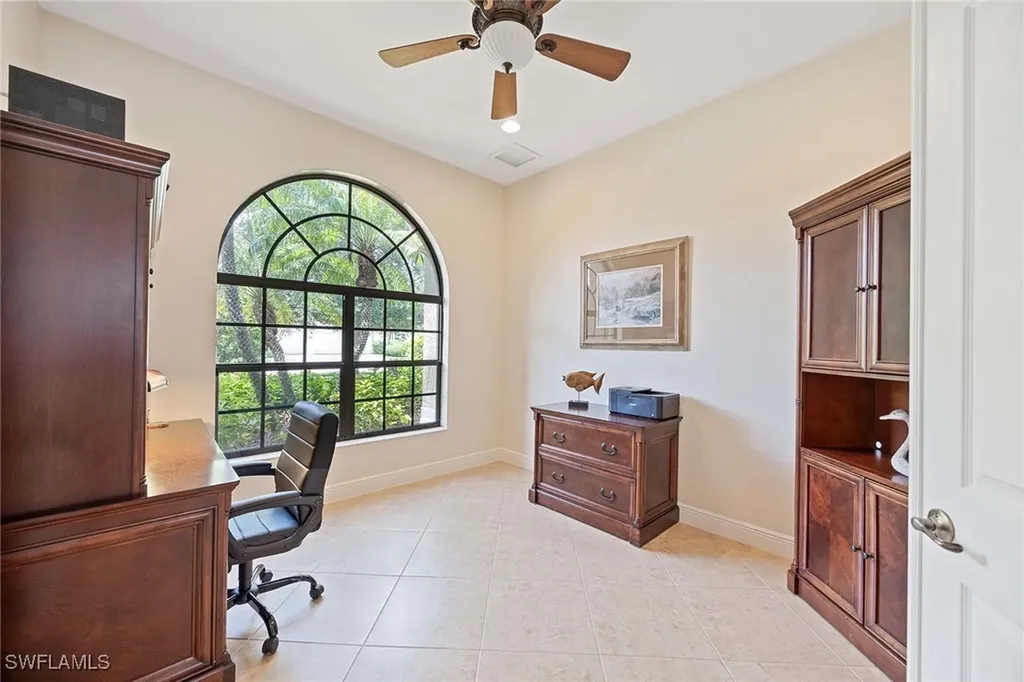 3820 Ruby Way Naples FL 34114