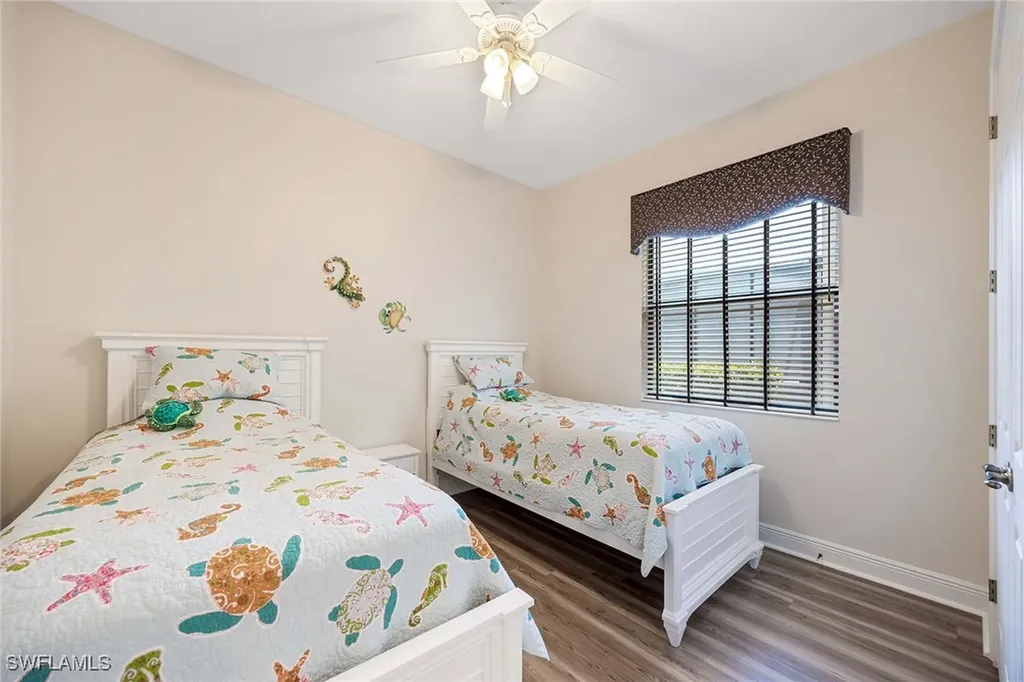 3820 Ruby Way Naples FL 34114