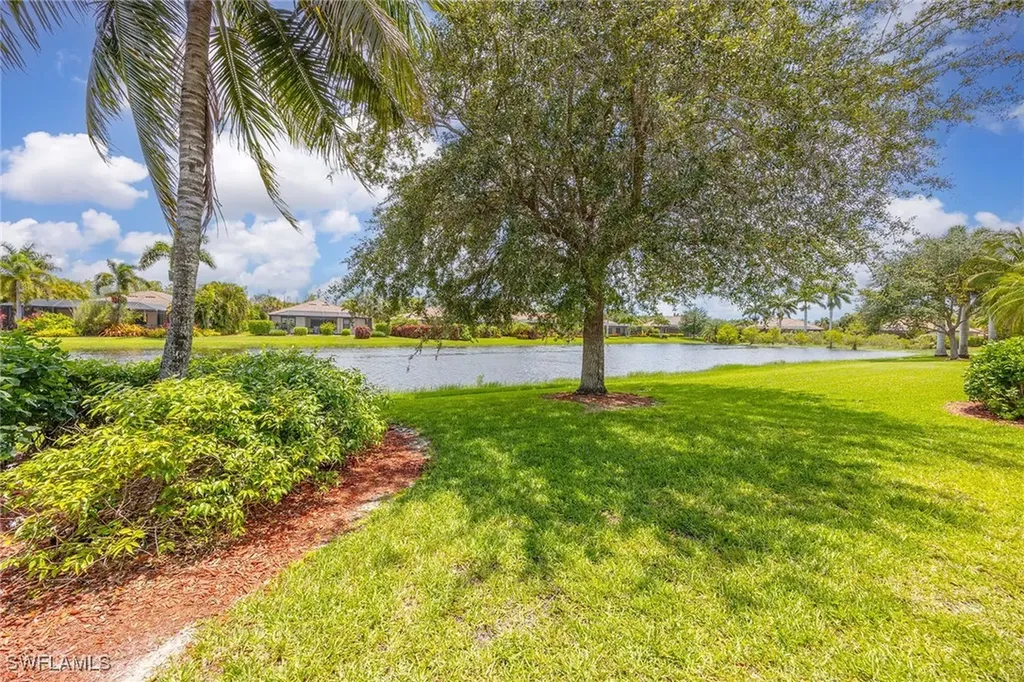 3820 Ruby Way Naples FL 34114