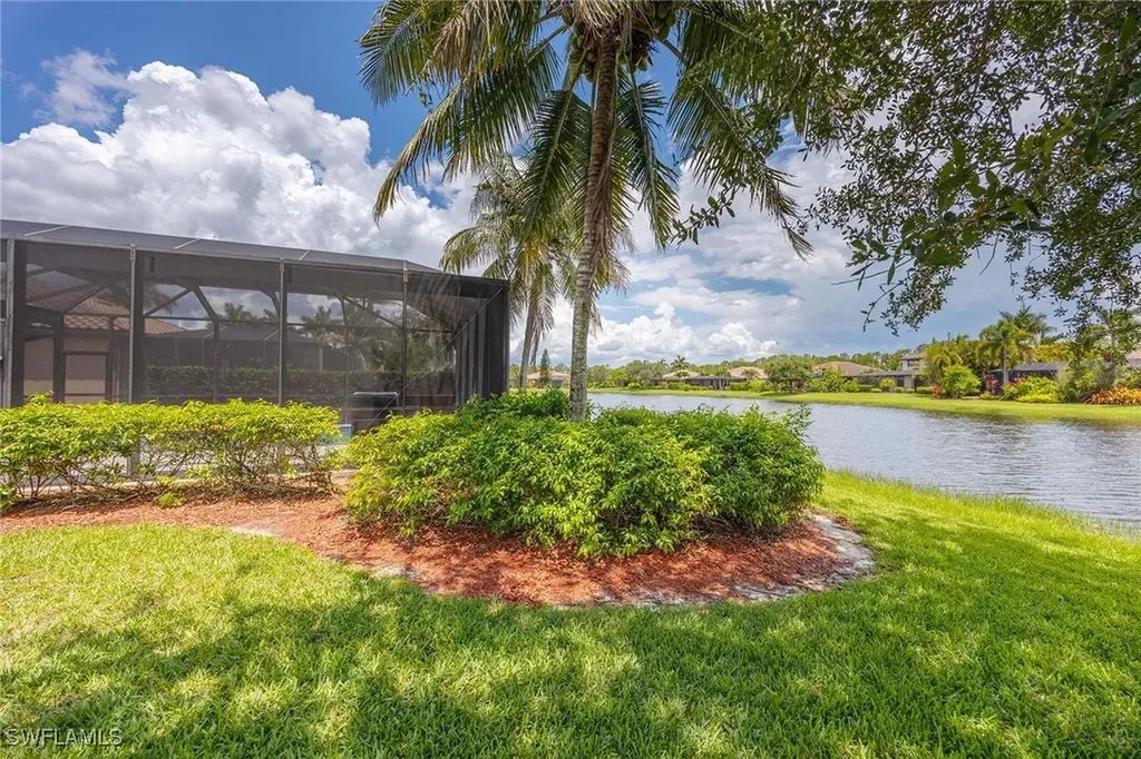 3820 Ruby Way Naples FL 34114