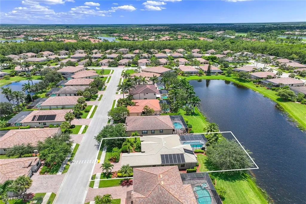 3820 Ruby Way Naples FL 34114