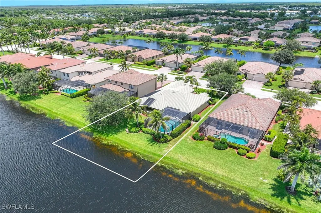 3820 Ruby Way Naples FL 34114