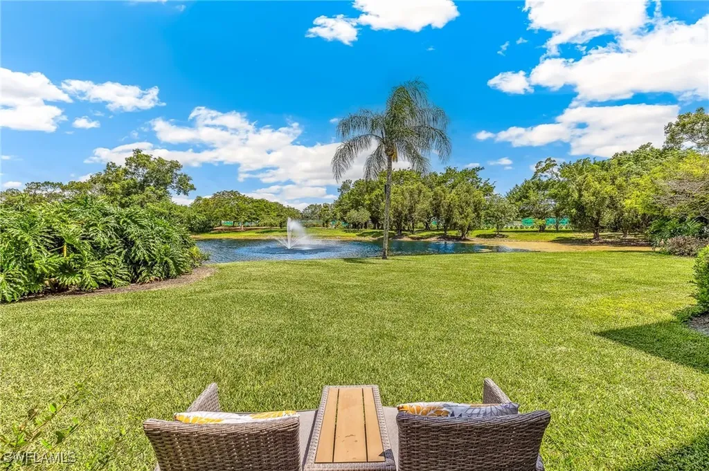 1562 Oyster Catcher Point Naples FL 34105