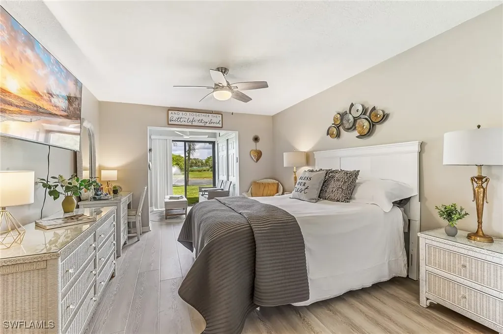1562 Oyster Catcher Point Naples FL 34105