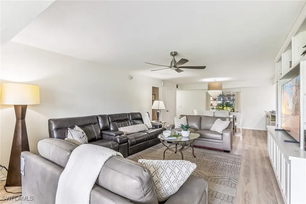 1562 Oyster Catcher Point Naples FL 34105