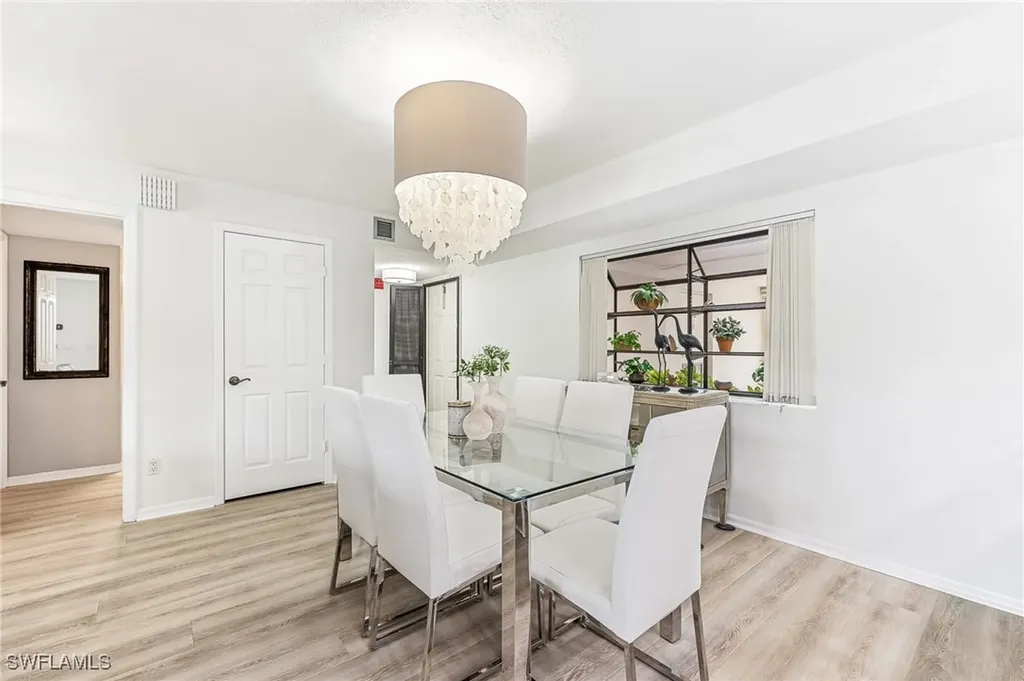 1562 Oyster Catcher Point Naples FL 34105