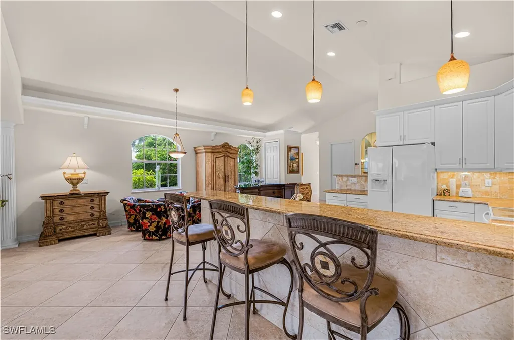 774 105th Avenue N Naples FL 34108