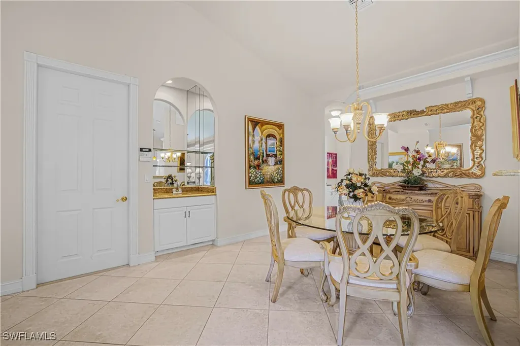 774 105th Avenue N Naples FL 34108