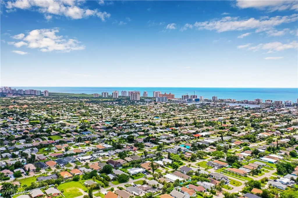 774 105th Avenue N Naples FL 34108