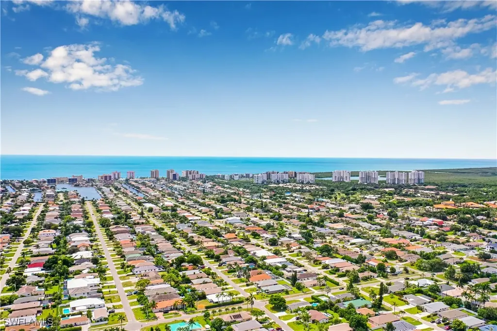 774 105th Avenue N Naples FL 34108