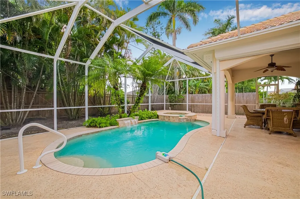 774 105th Avenue N Naples FL 34108