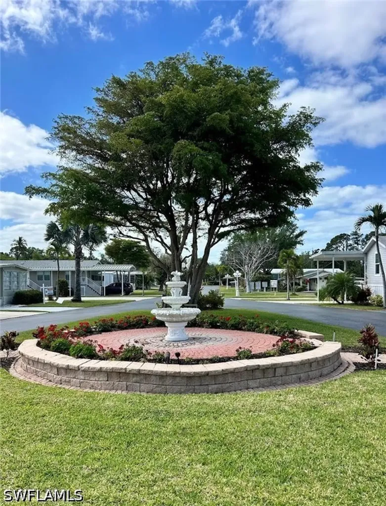 777 Walkerbilt #37 Road Naples FL 34110