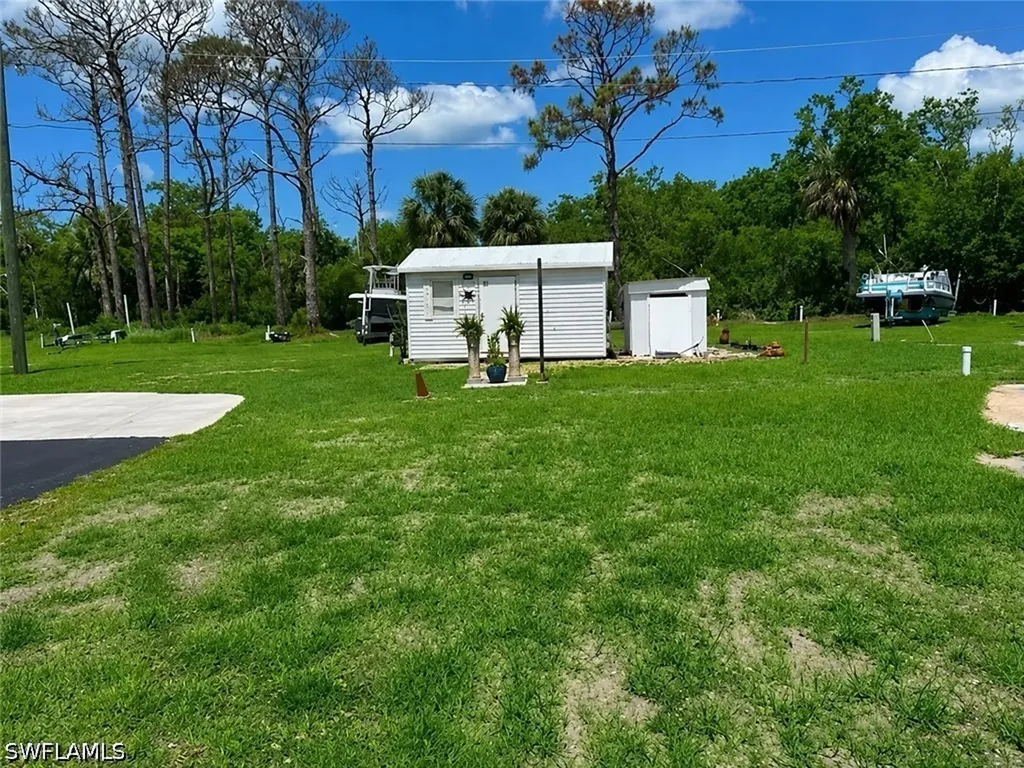 777 Walkerbilt #37 Road Naples FL 34110