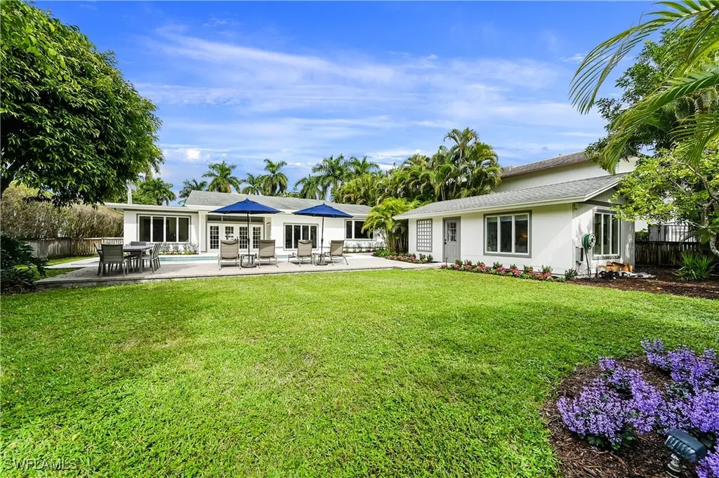 134 16th Avenue S Naples FL 34102