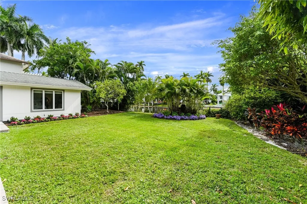 134 16th Avenue S Naples FL 34102