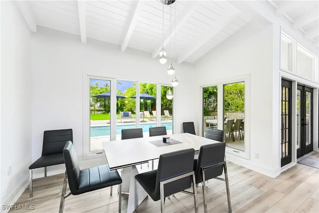134 16th Avenue S Naples FL 34102