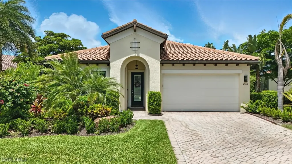 4649 Abaca Circle Naples FL 34119