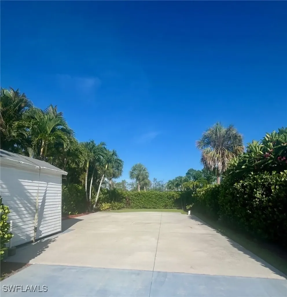 1021 Silver Lakes Boulevard Naples FL 34114