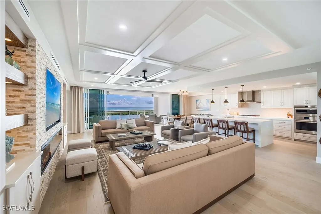13945 Old Coast Road Naples FL 34110