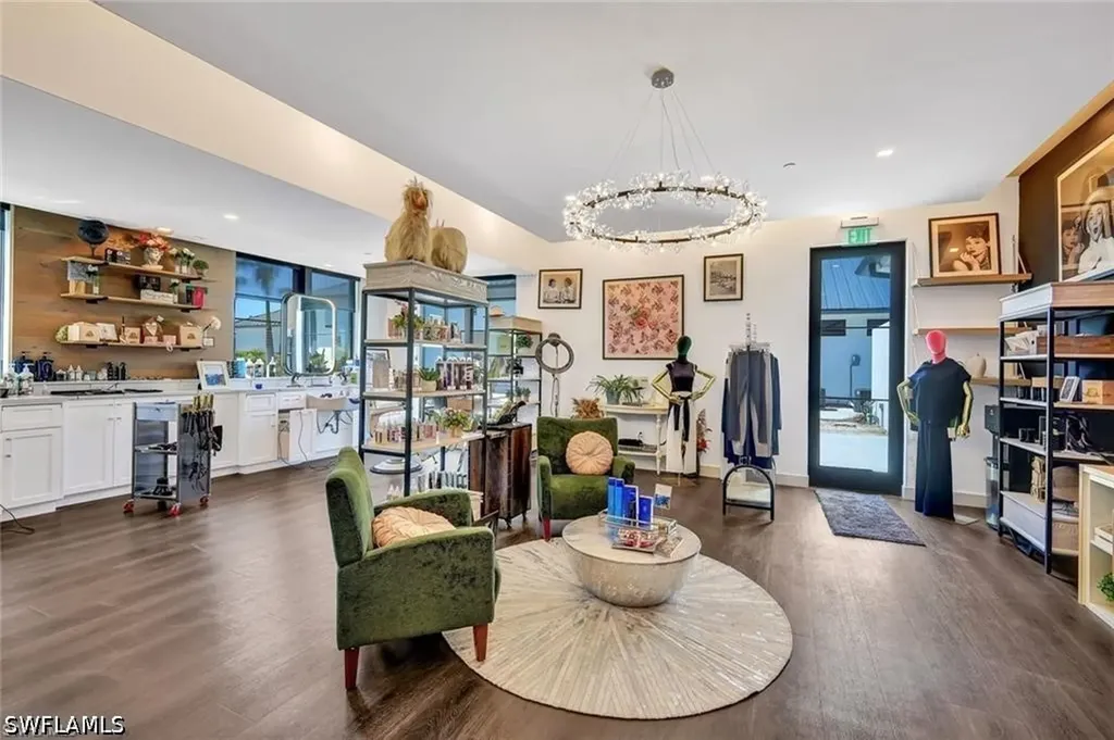 13945 Old Coast Road Naples FL 34110
