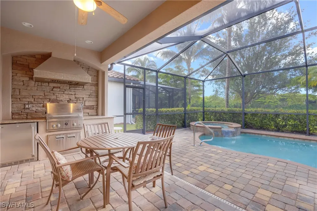 9254 Veneto Place Naples FL 34113