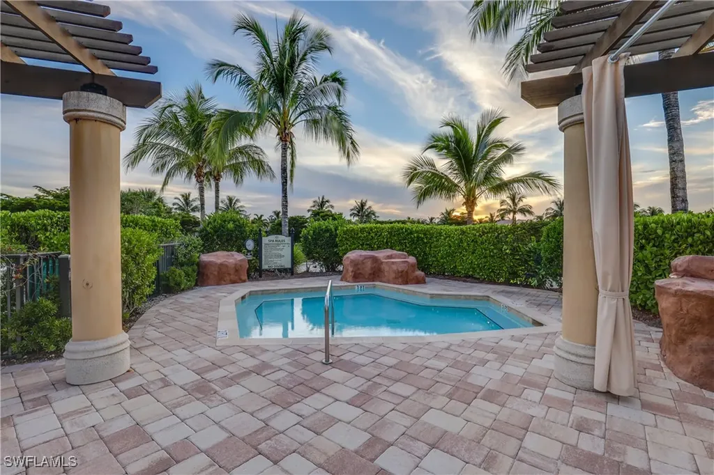 9254 Veneto Place Naples FL 34113