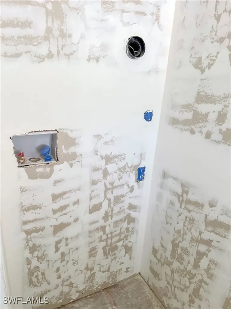 19681 Summerlin Road Fort Myers FL 33908