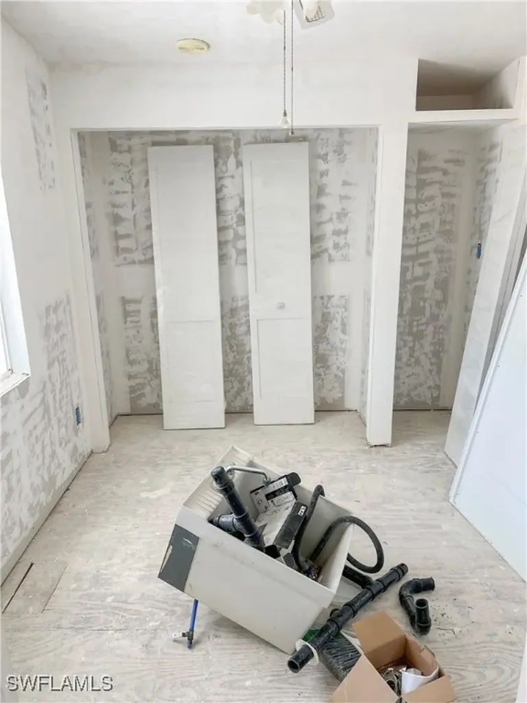 19681 Summerlin Road Fort Myers FL 33908