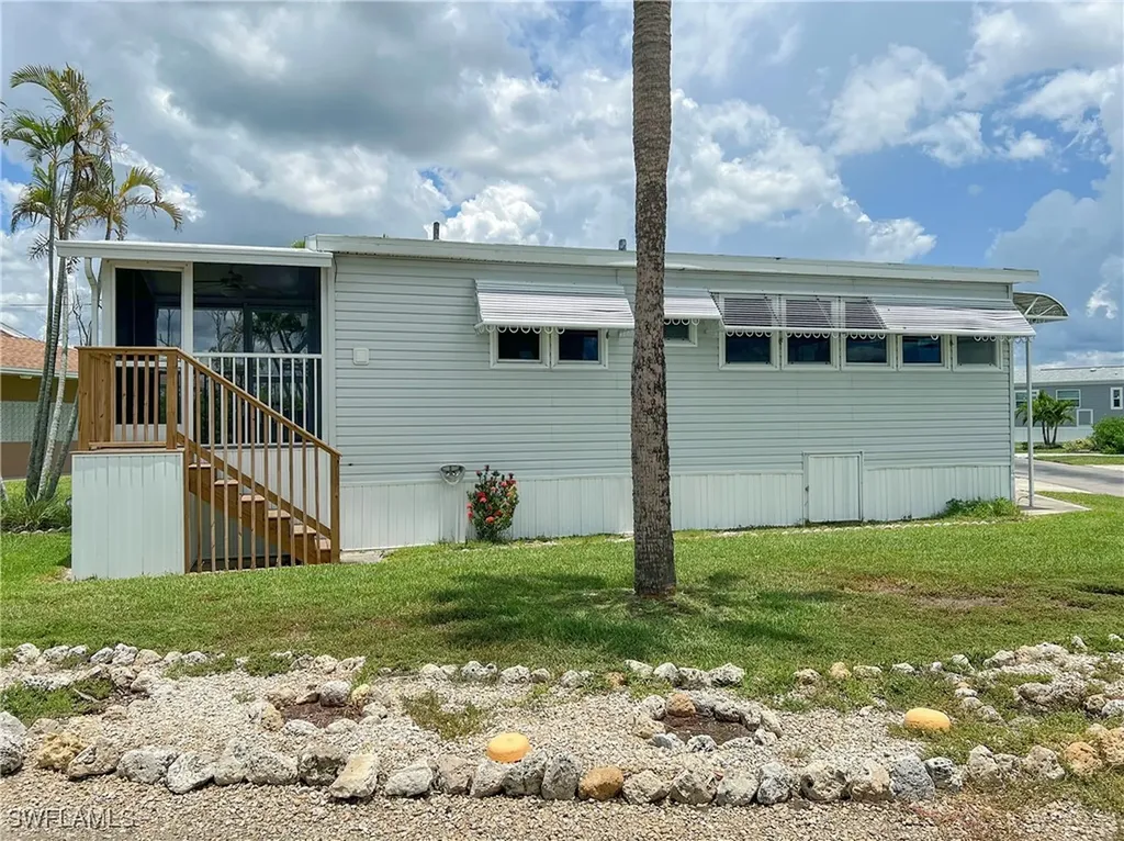 19681 Summerlin Road Fort Myers FL 33908