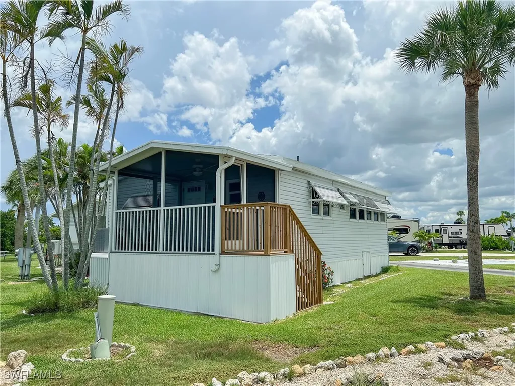 19681 Summerlin Road Fort Myers FL 33908