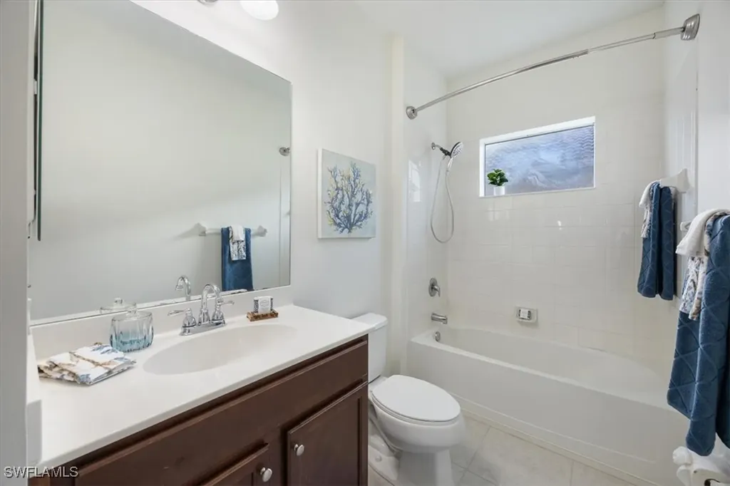 14607 Manchester Drive Naples FL 34114