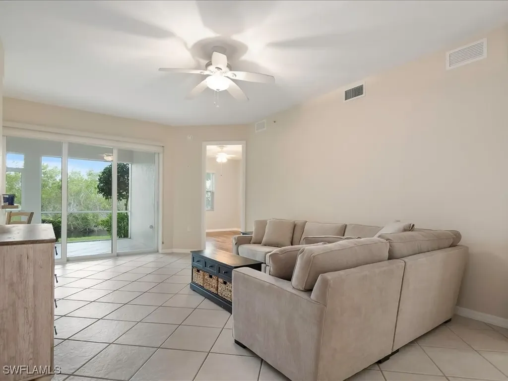 4655 Hawks Nest Way Naples FL 34114