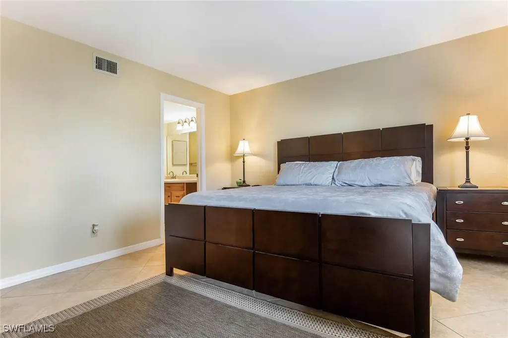 1075 Foxfire Lane Naples FL 34104
