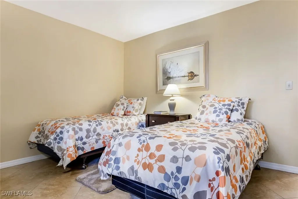 1075 Foxfire Lane Naples FL 34104