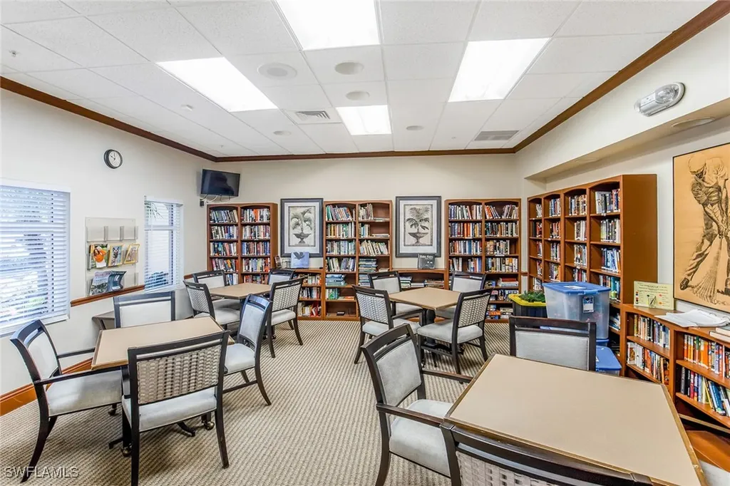 1075 Foxfire Lane Naples FL 34104