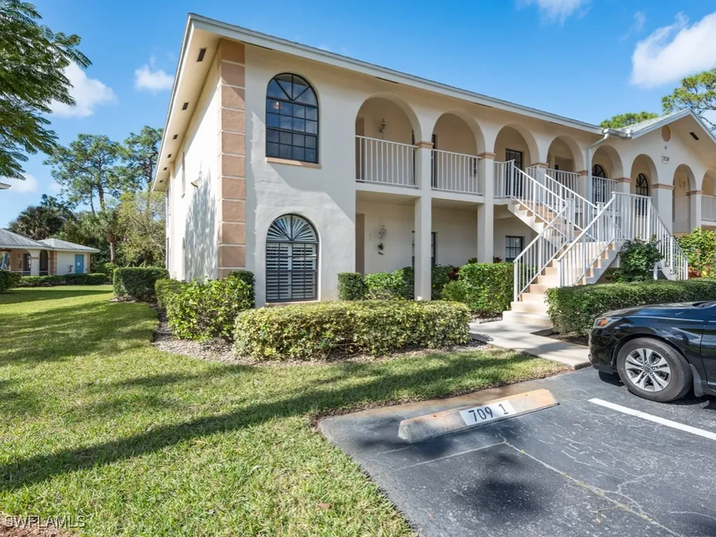 709 Augusta Boulevard Naples FL 34113