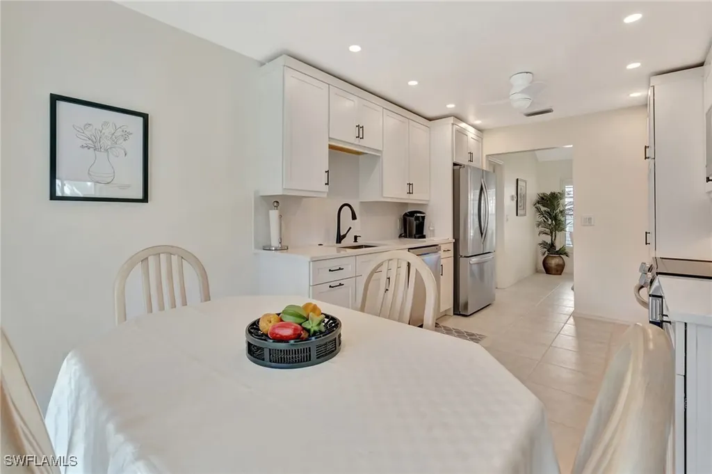 731 Reef Point Circle Naples FL 34108