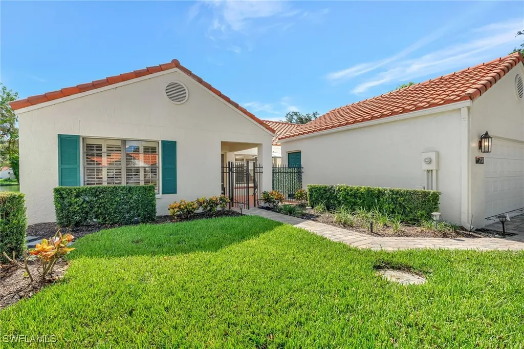 731 Reef Point Circle Naples FL 34108