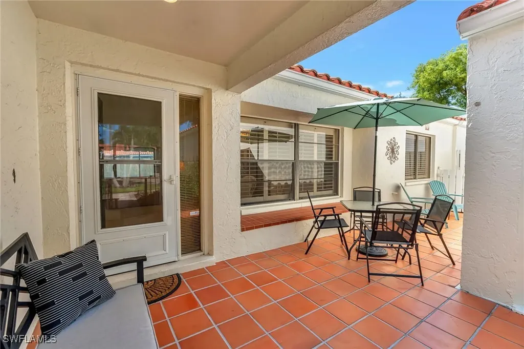 731 Reef Point Circle Naples FL 34108