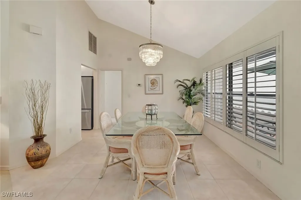 731 Reef Point Circle Naples FL 34108
