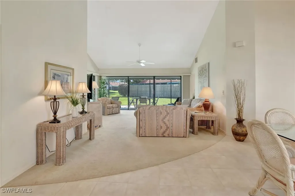731 Reef Point Circle Naples FL 34108