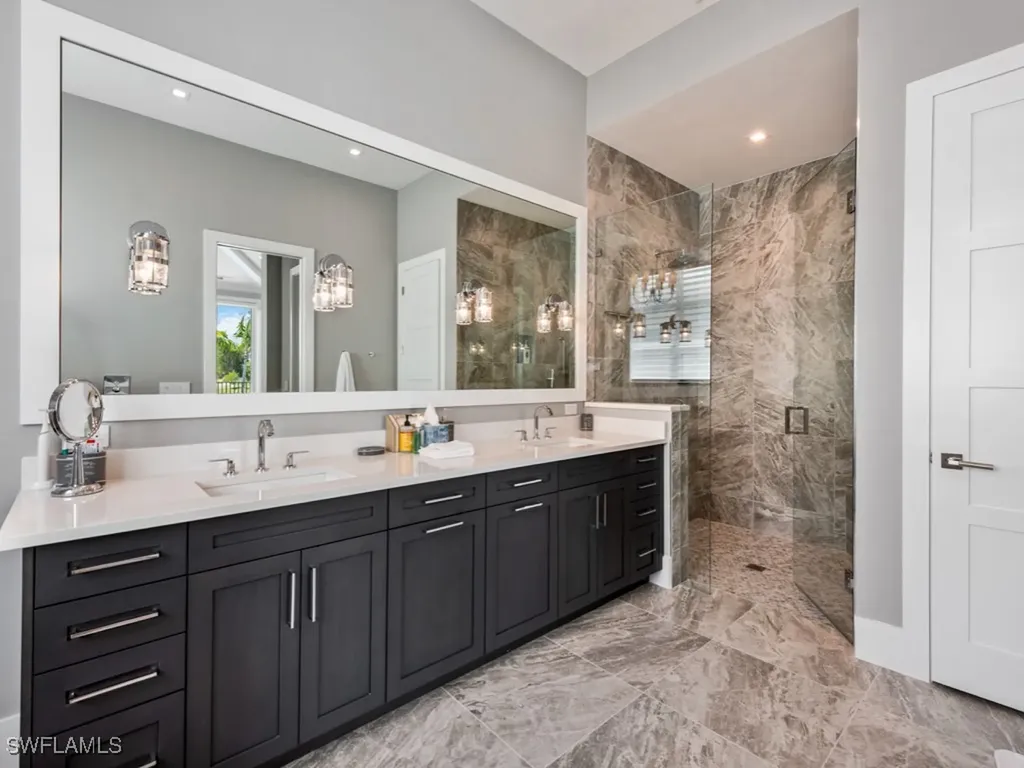 3340 Kumamoto Lane Naples FL 34114